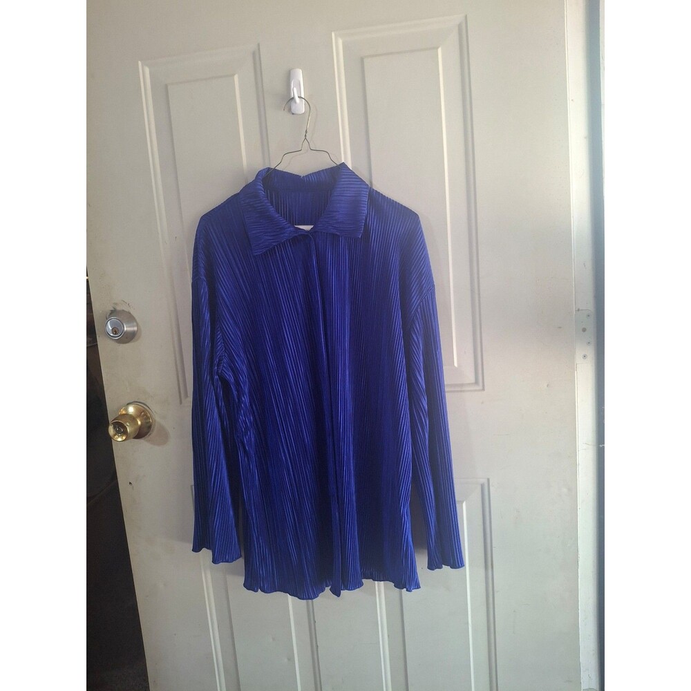 Blouse - Picture 3 of 6